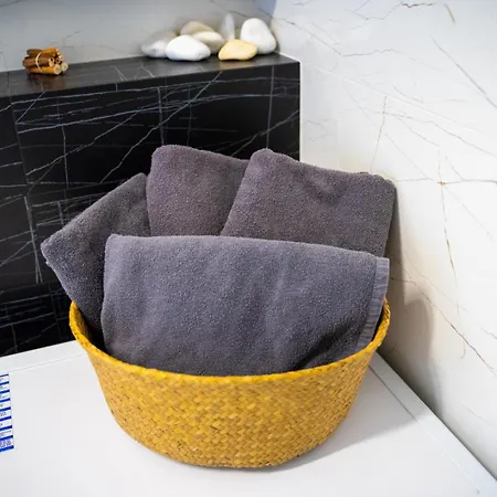 Wilanowska Prestige - 80m2, Parking&balcony - By Rentujemy Apartament *