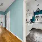 Wilanowska Prestige - 80m2, Parking & Balcony - By Rentujemy Apartmán