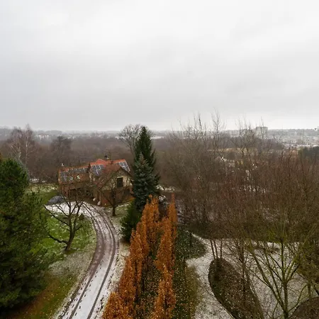 Apartment Wilanowska Prestige - 80m2, Parking & Balcony - By Rentujemy